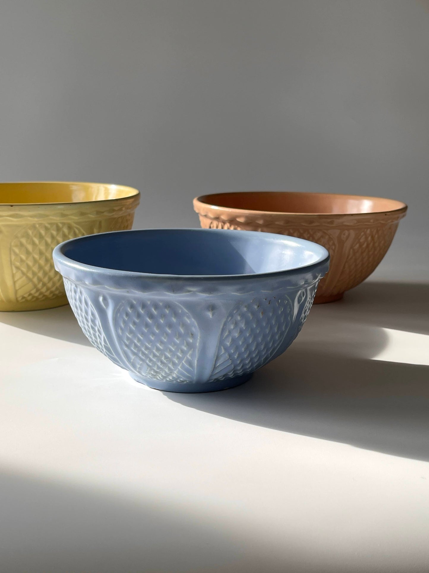 1940s RRP Co Nesting Mixing Bowls