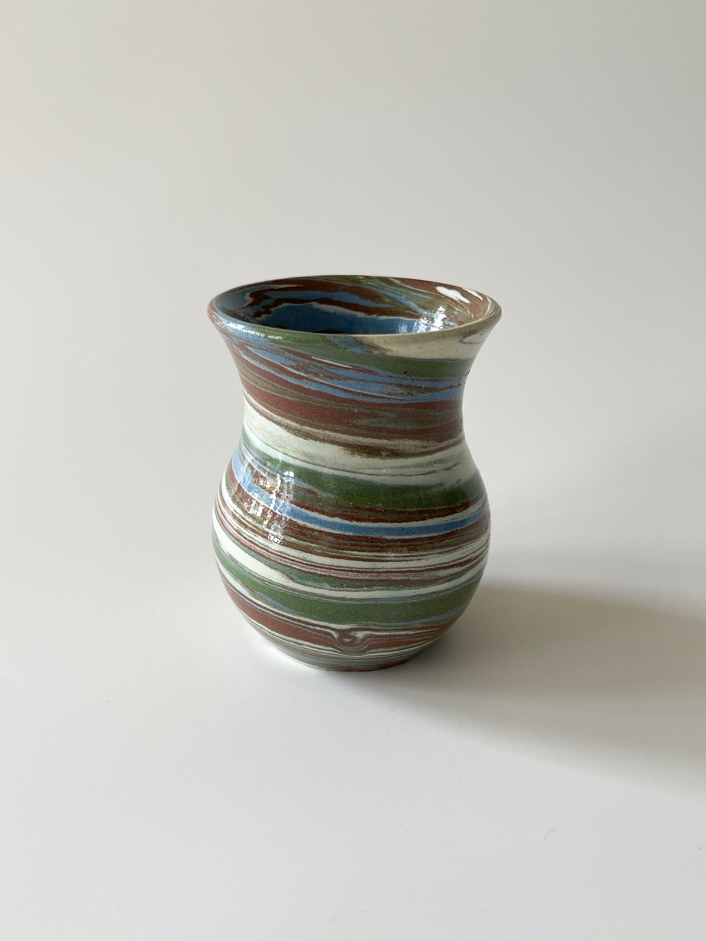 Desert Sands 'Mission Swirl' Small Pottery Vase