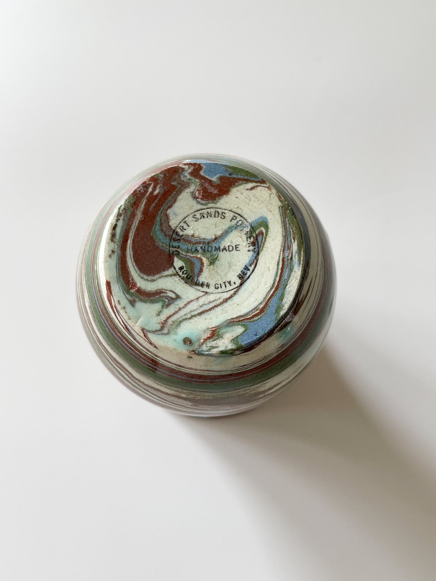 Desert Sands 'Mission Swirl' Small Pottery Vase