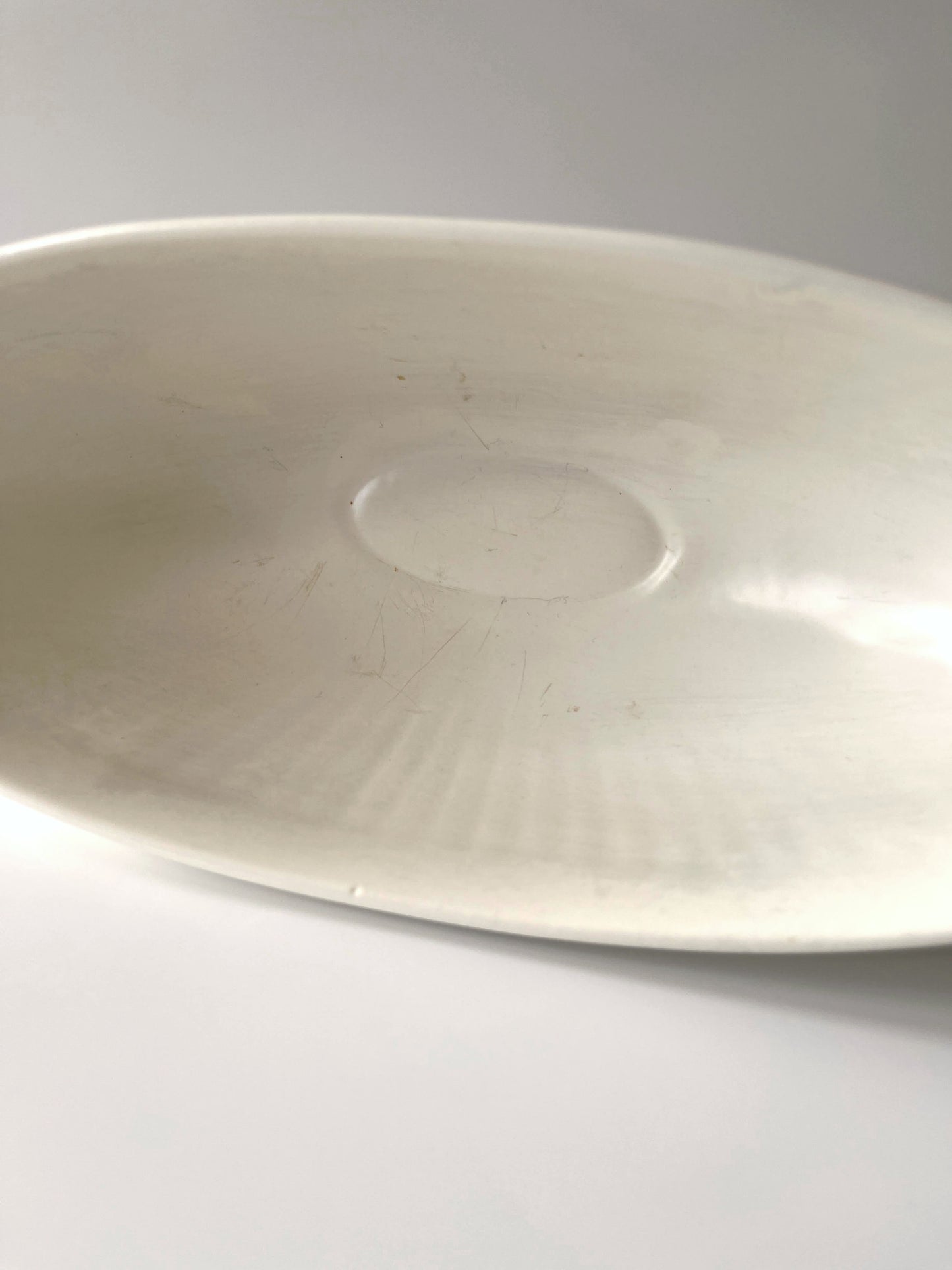 Vintage Wedgwood Moonstone Mantle Vase
