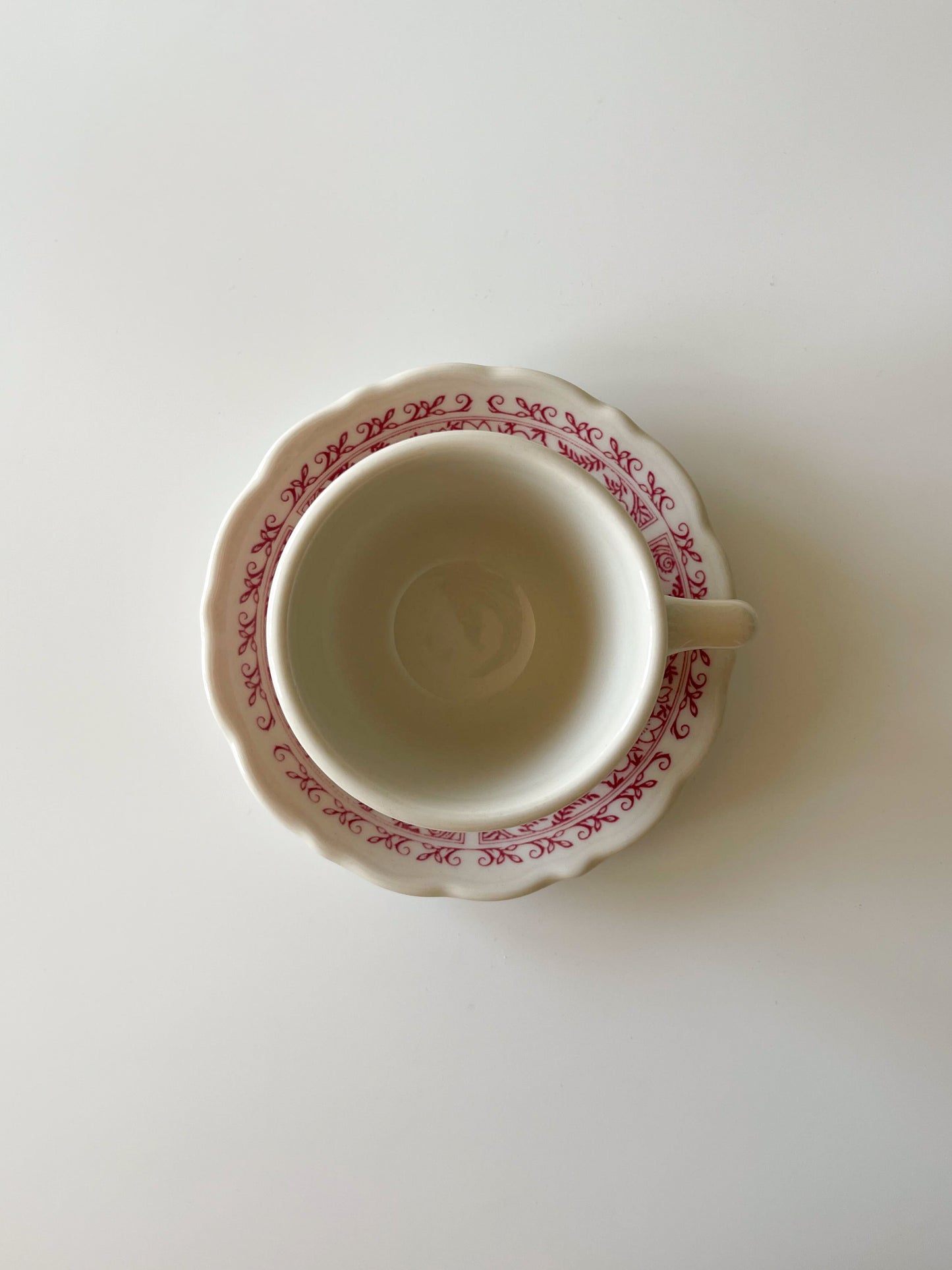 Vintage Syracuse China Strawberry Hill Restaurantware Cups & Saucers