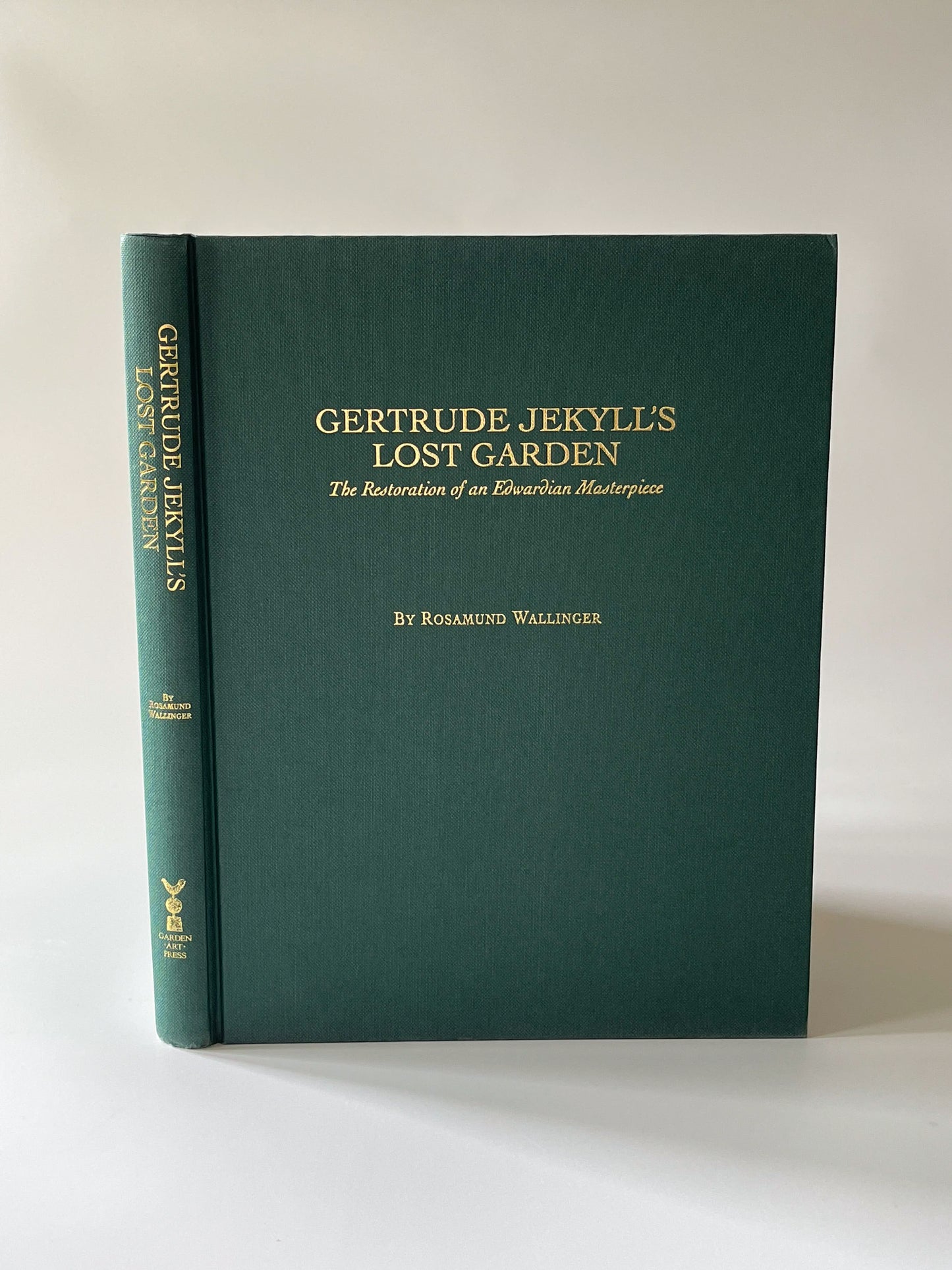 Gertrude Jekyll's Lost Garden by Rosamund Wallinger