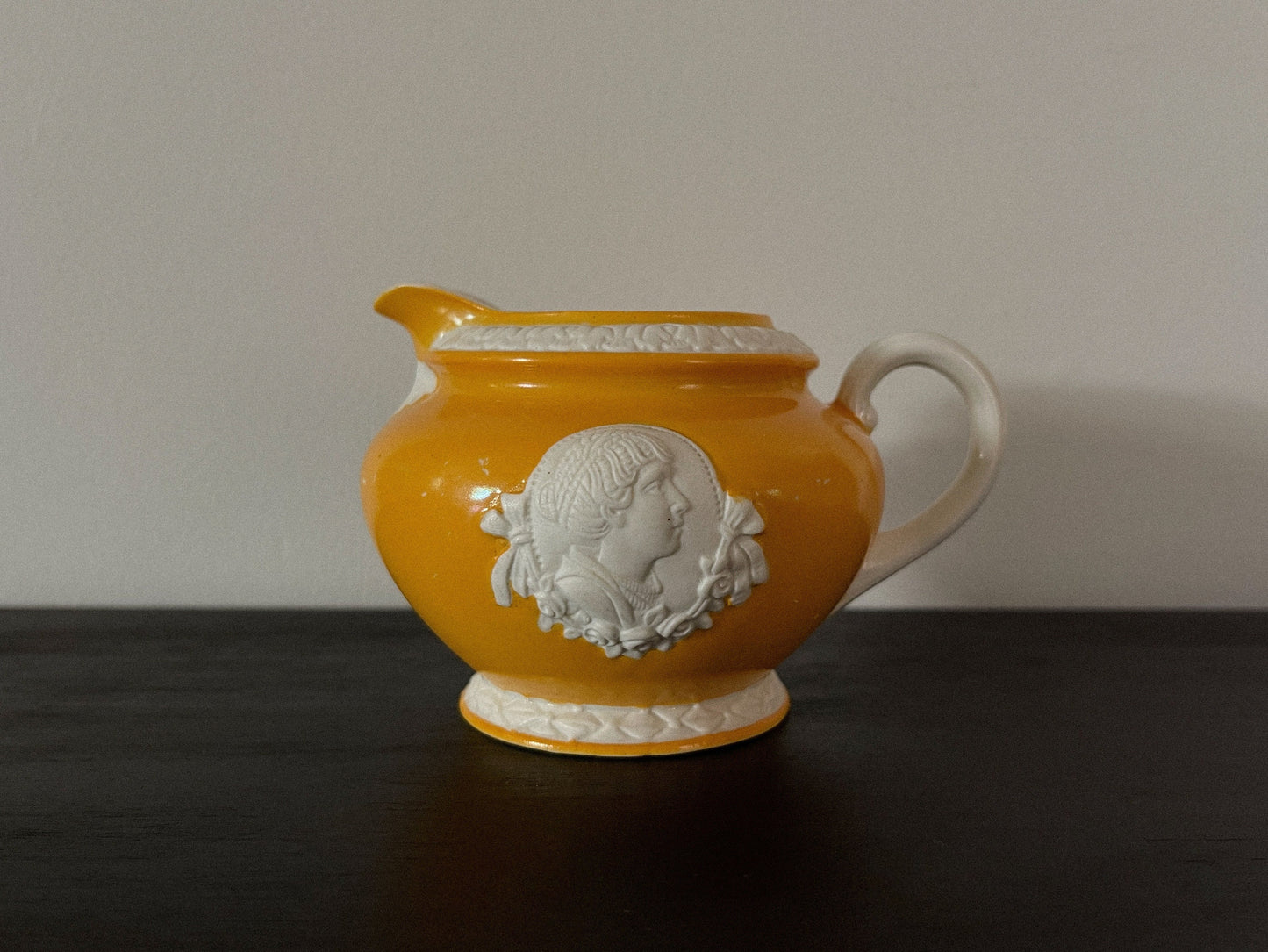 Antique Musterschutz Cameo Creamer