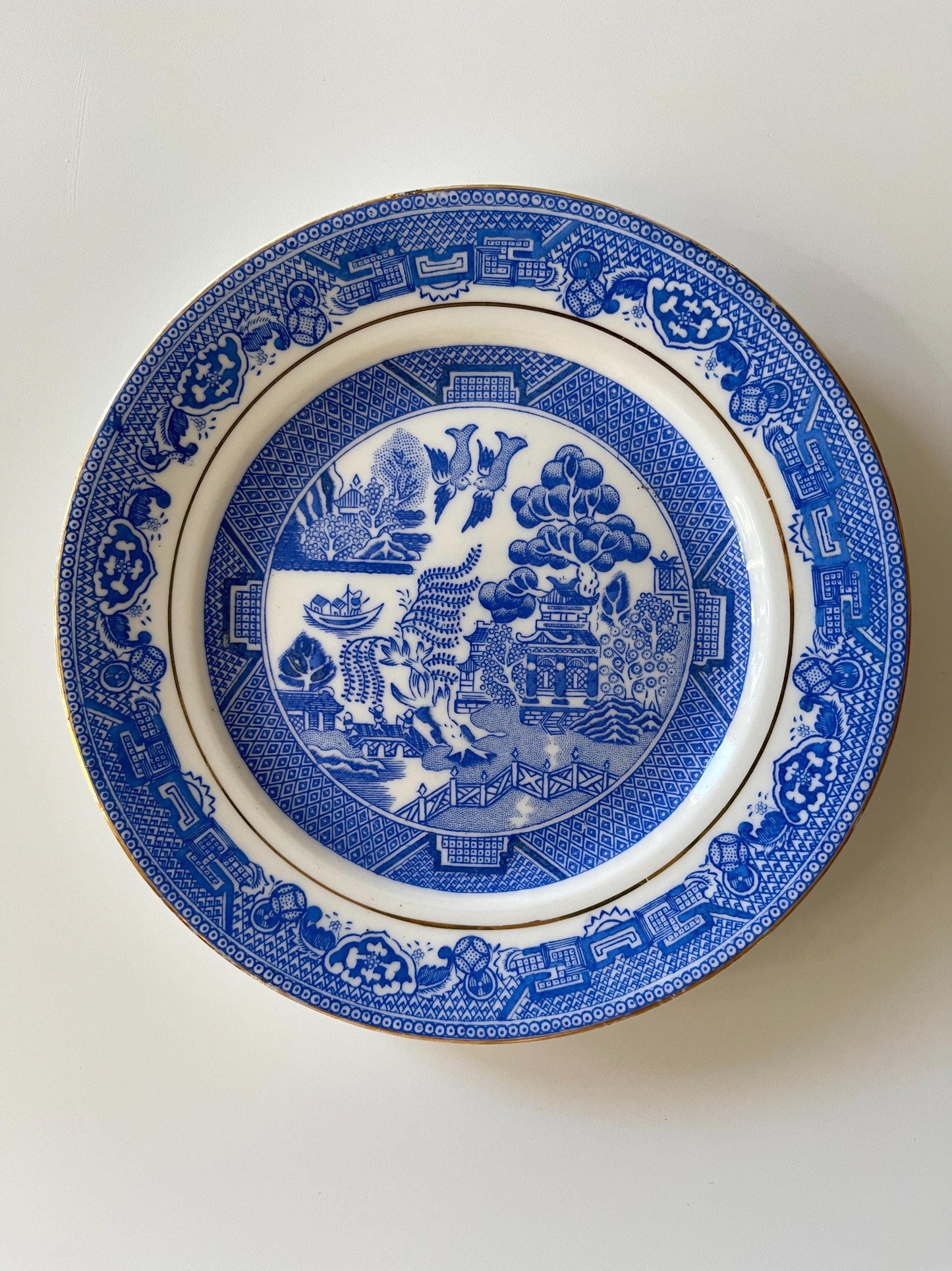 Antique Blue Willow Bread & Butter Plates