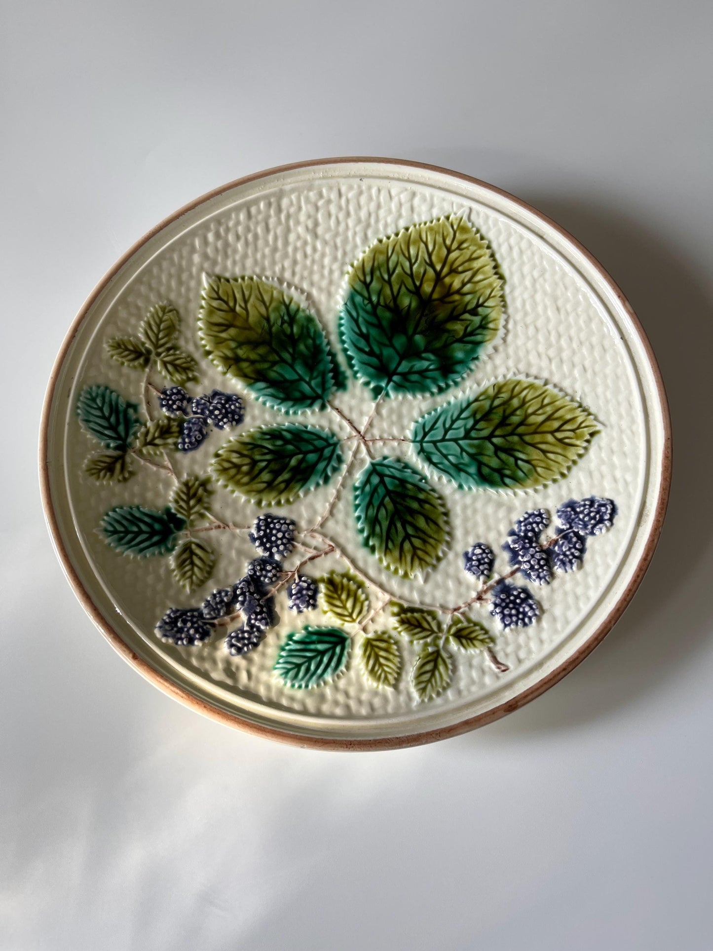 Antique Majolica Blackberry Plate
