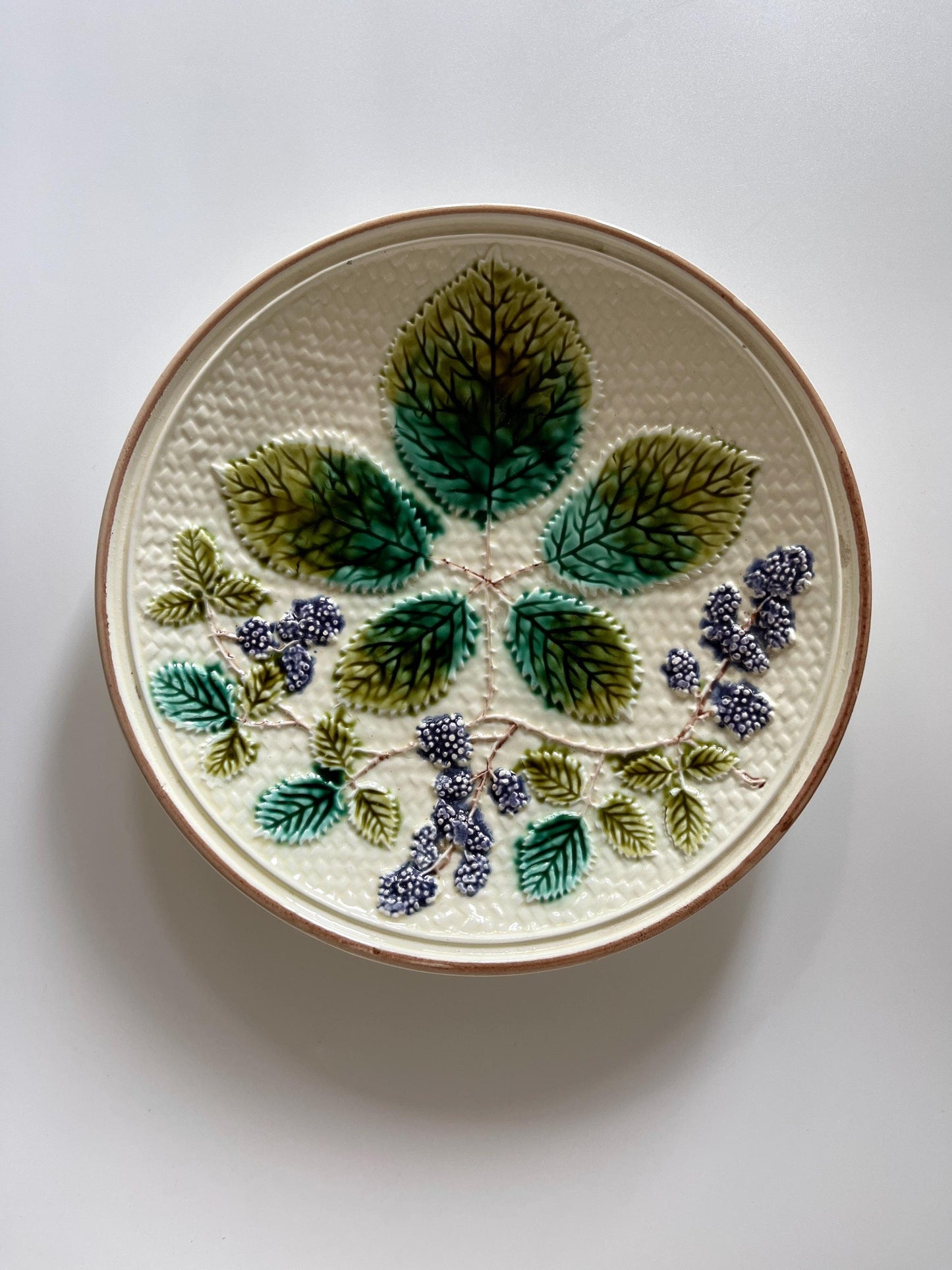 Antique Majolica Blackberry Plate