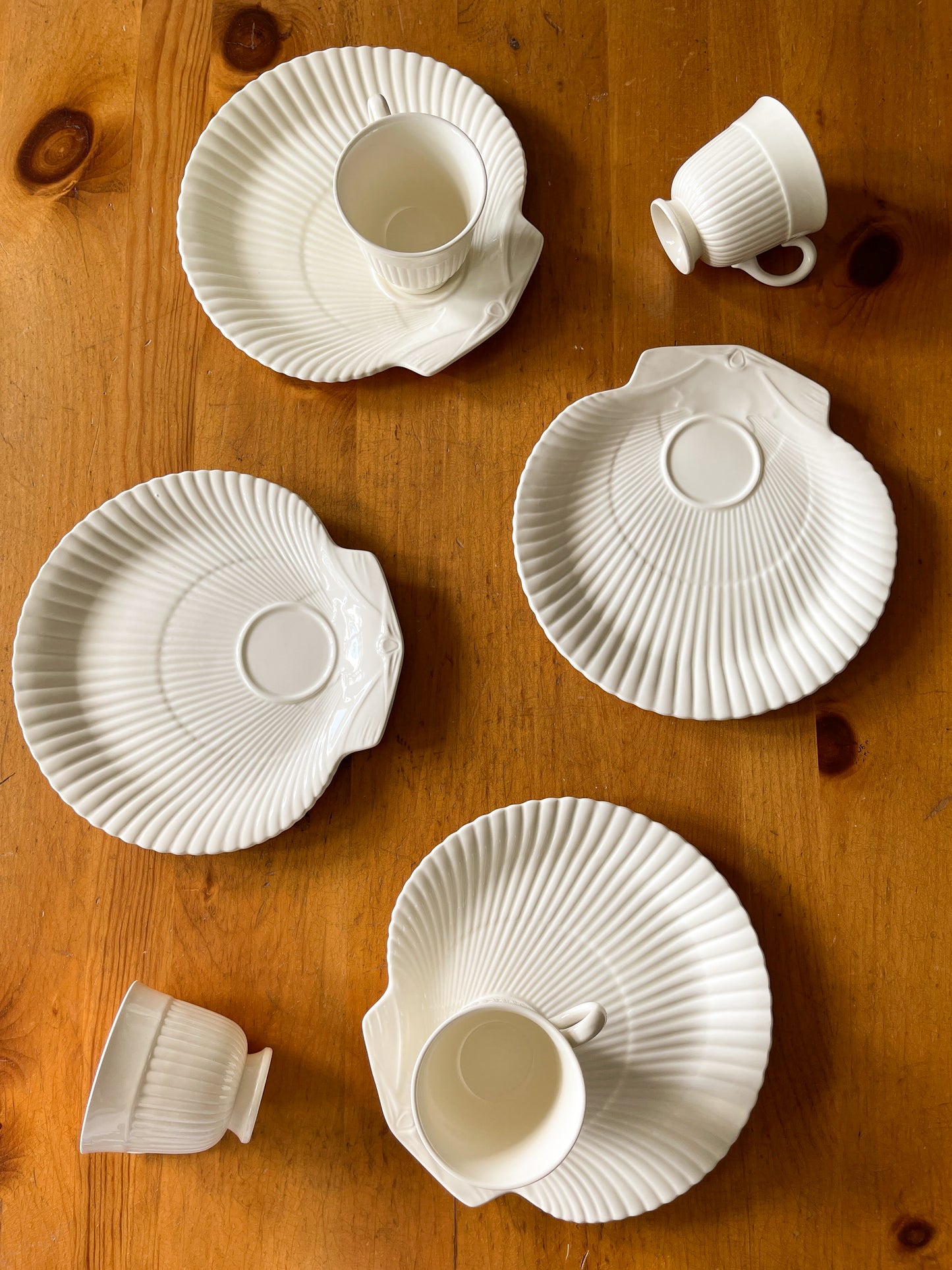 Vintage Wedgwood Creamware Nautilus Snack Set