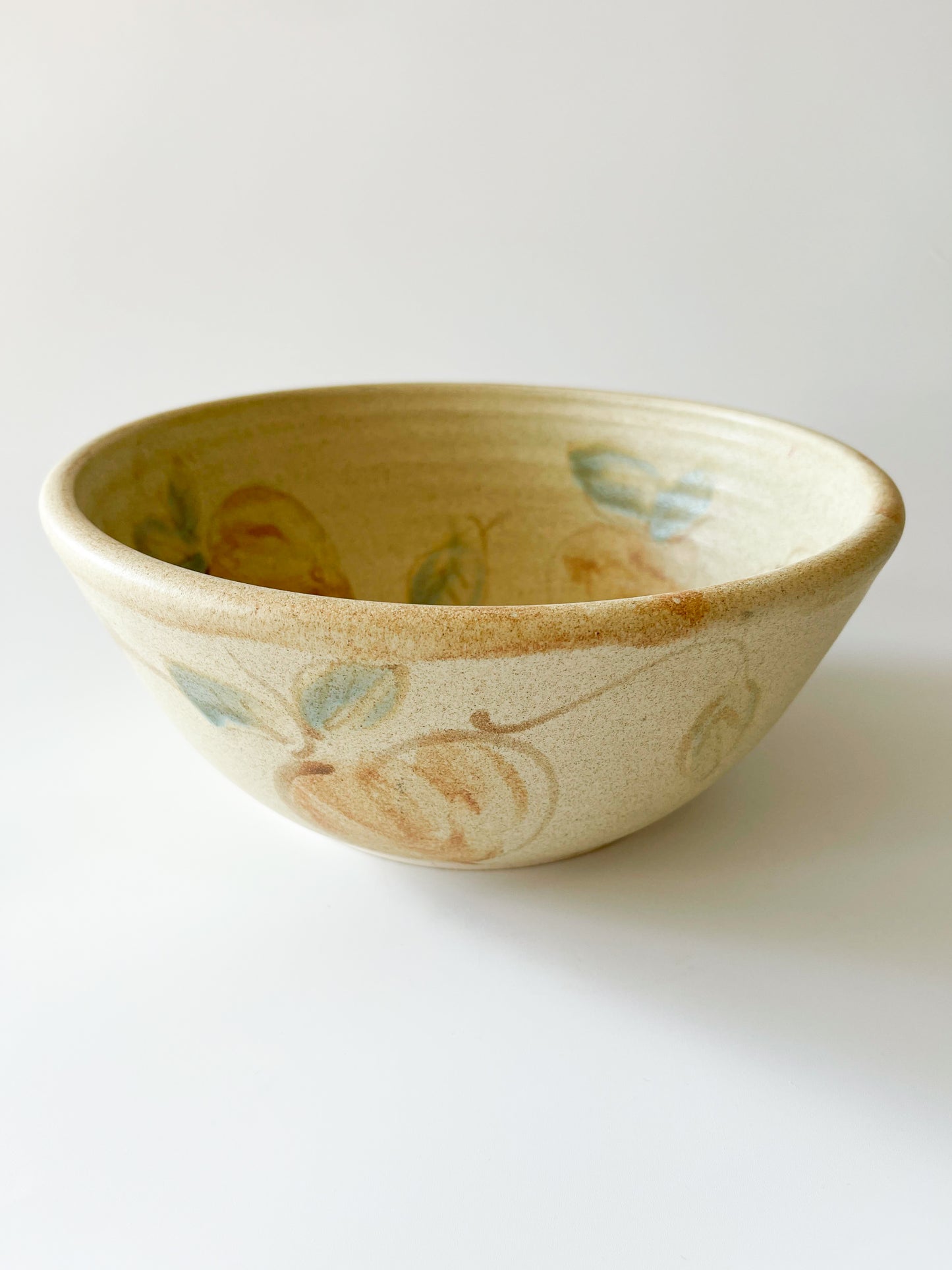 Vintage Flo Greig Canadian Pottery Apple Bowl Set