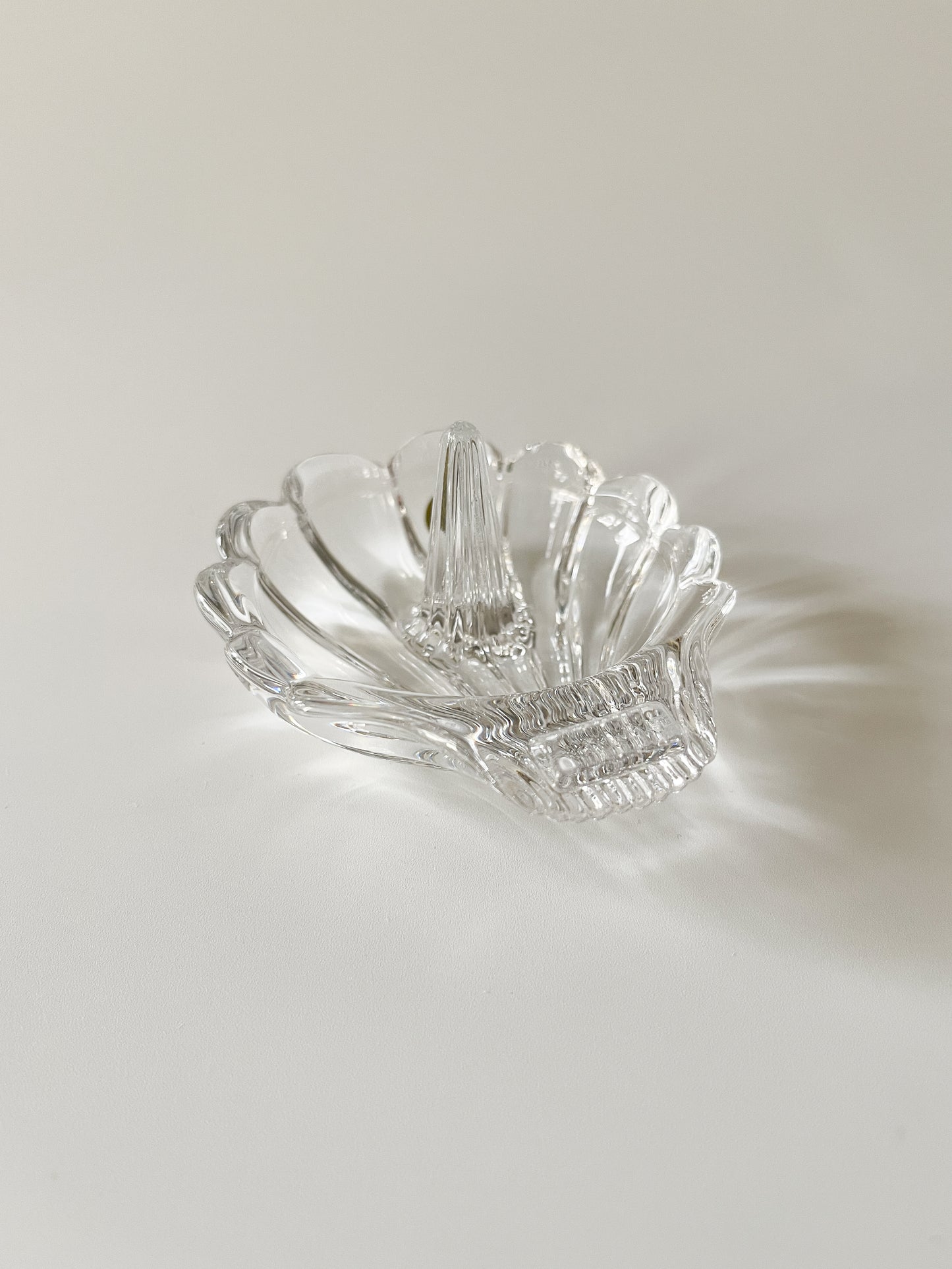 Vintage Lead Crystal Shell Ring Holder