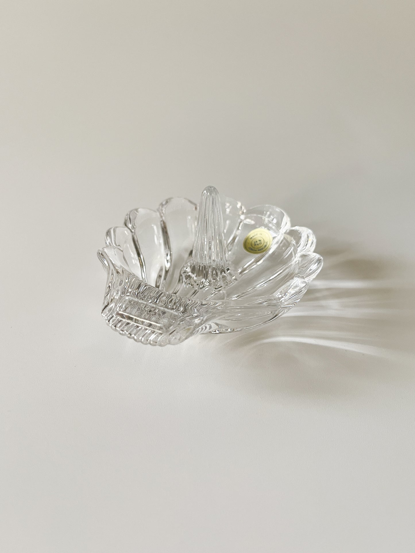 Vintage Lead Crystal Shell Ring Holder