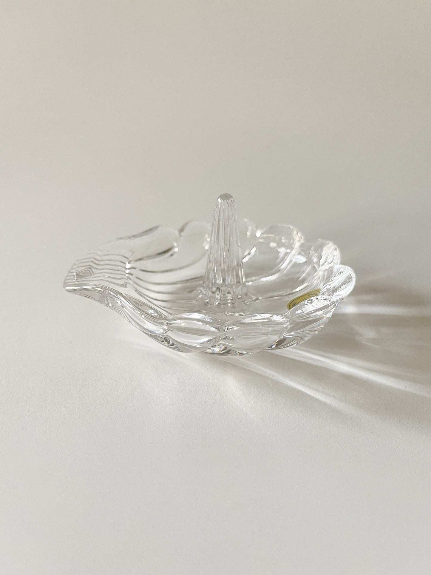 Vintage Lead Crystal Shell Ring Holder