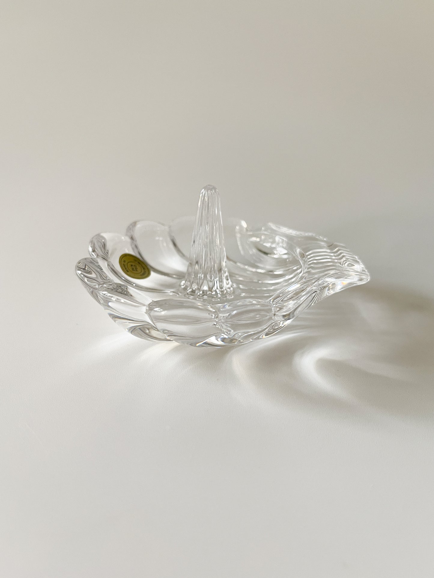 Vintage Lead Crystal Shell Ring Holder