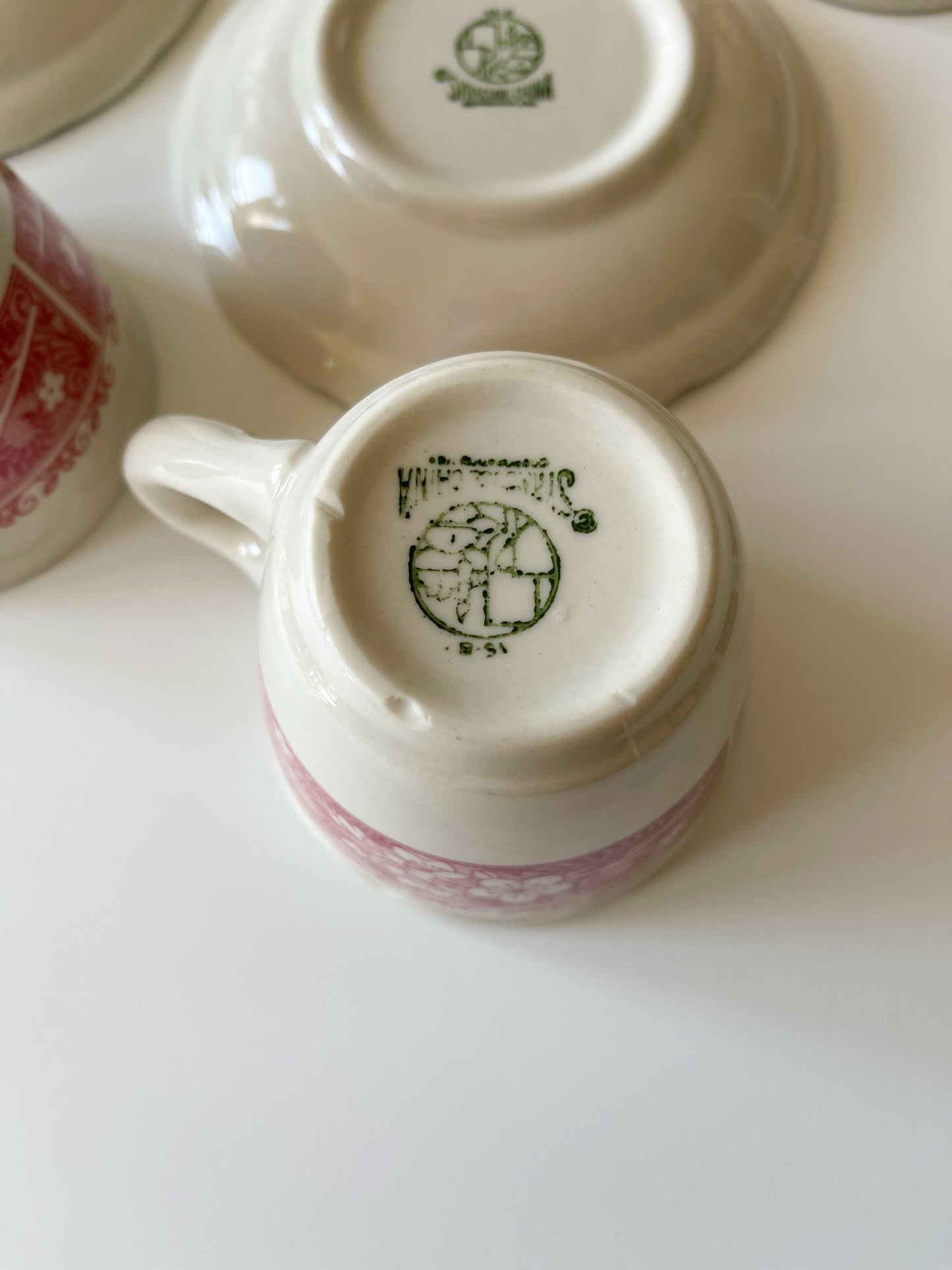 Vintage Syracuse China Strawberry Hill Restaurantware Cups & Saucers