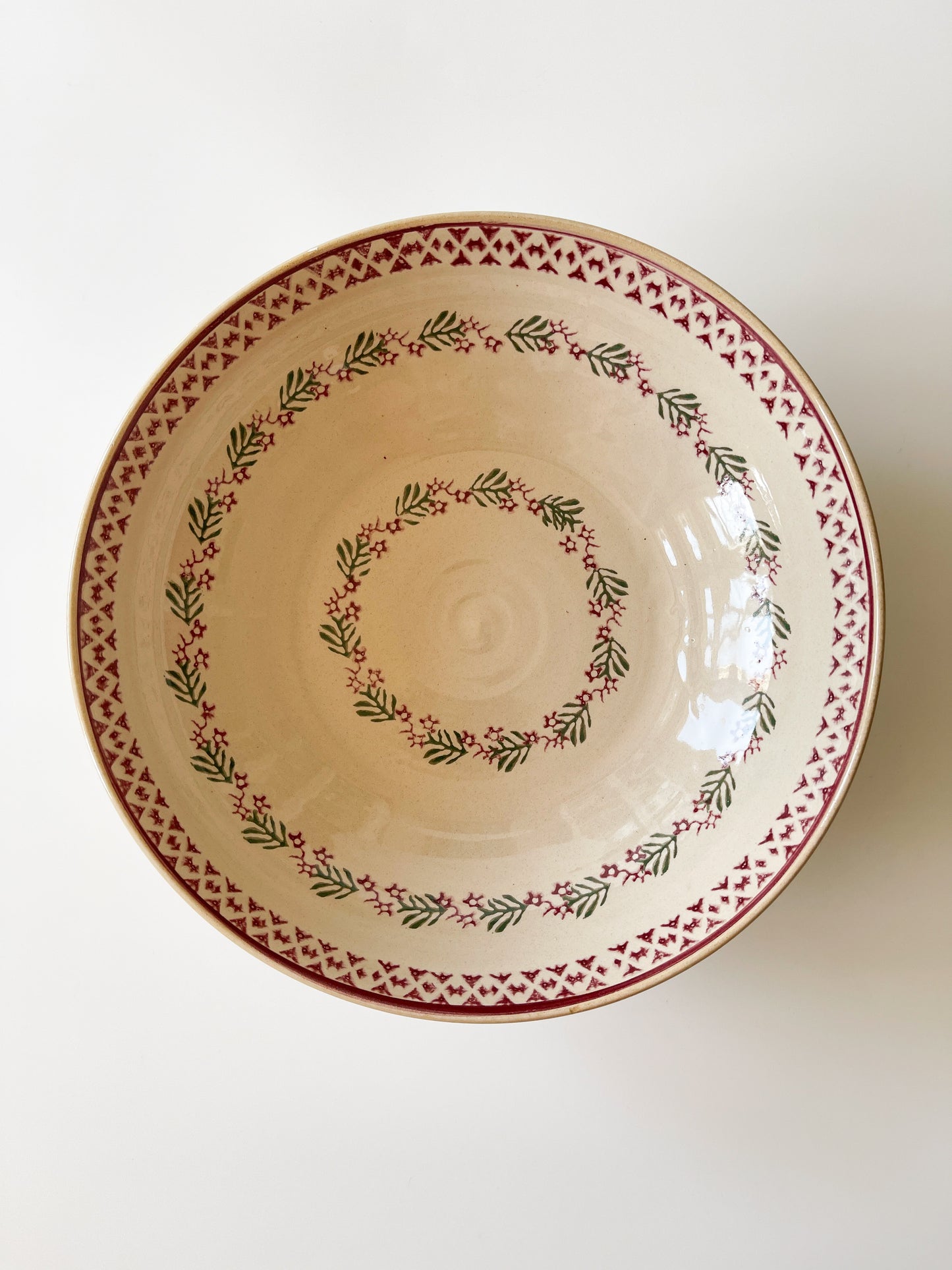 Vintage Nicholas Mosse Spongeware Serving Bowl