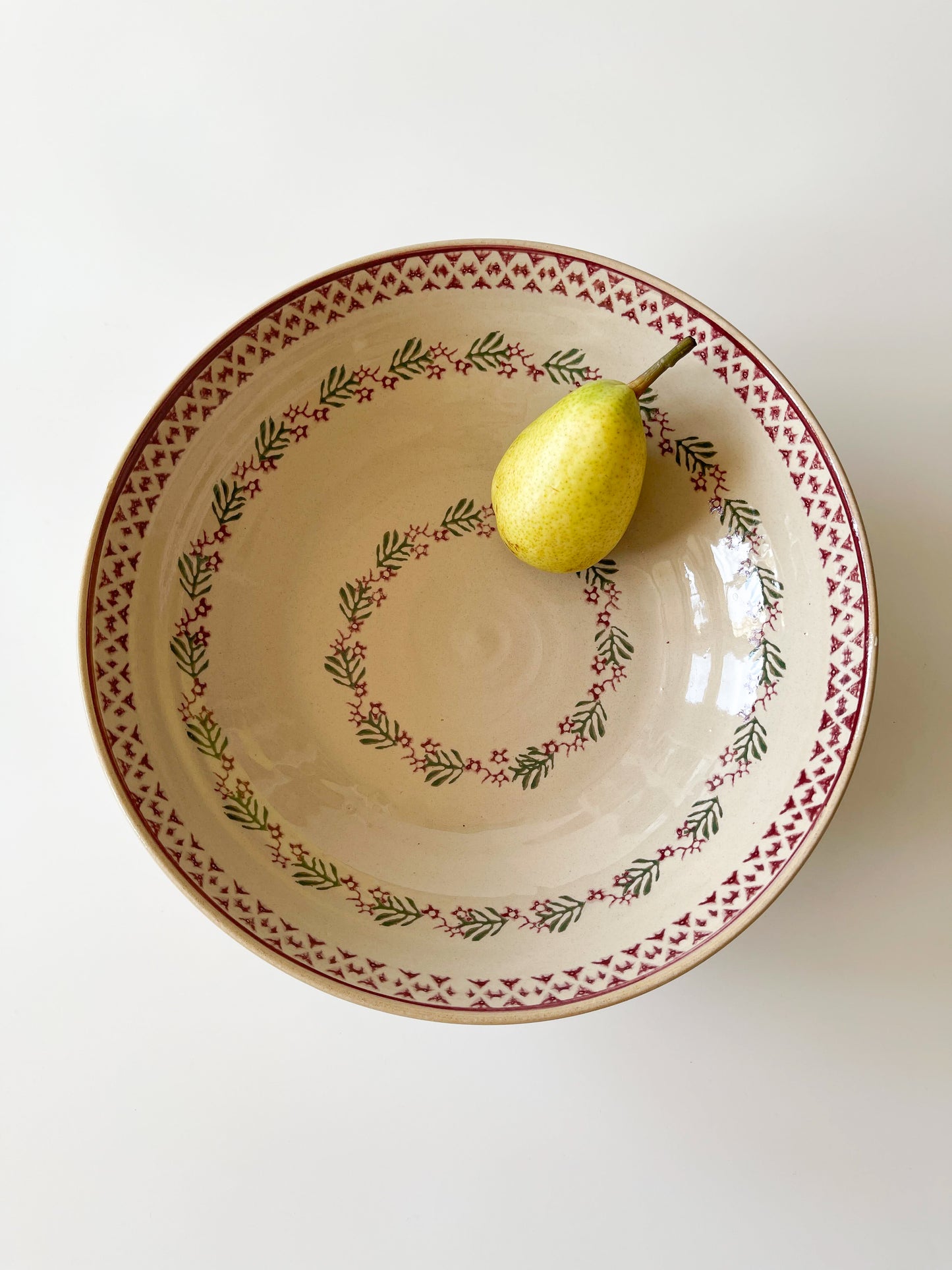 Vintage Nicholas Mosse Spongeware Serving Bowl