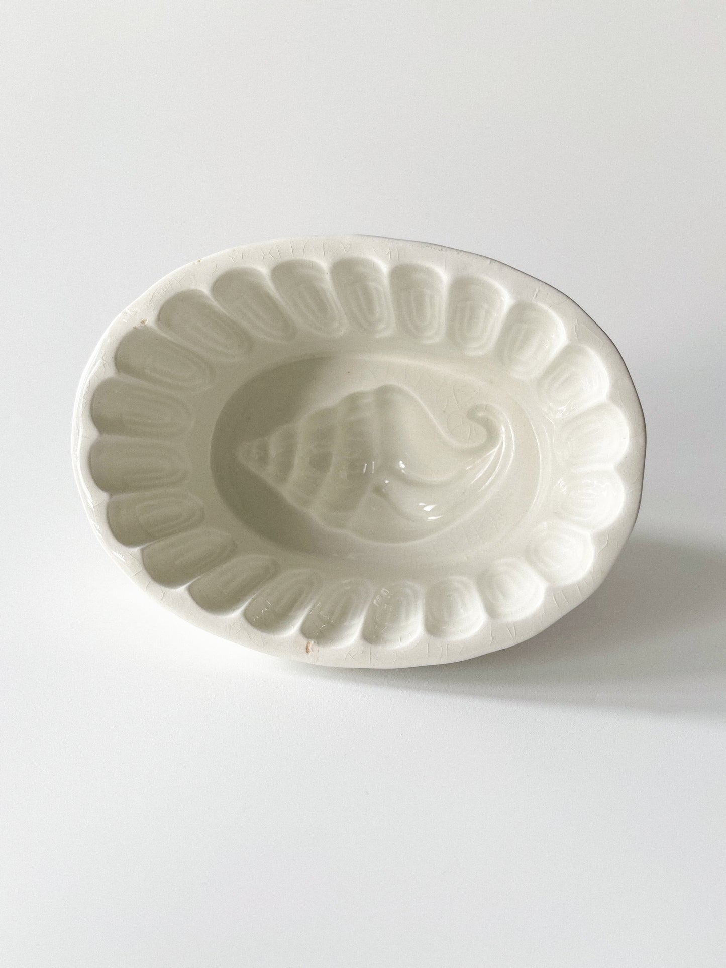 Antique Cetem Ware Seashell Jelly Mould