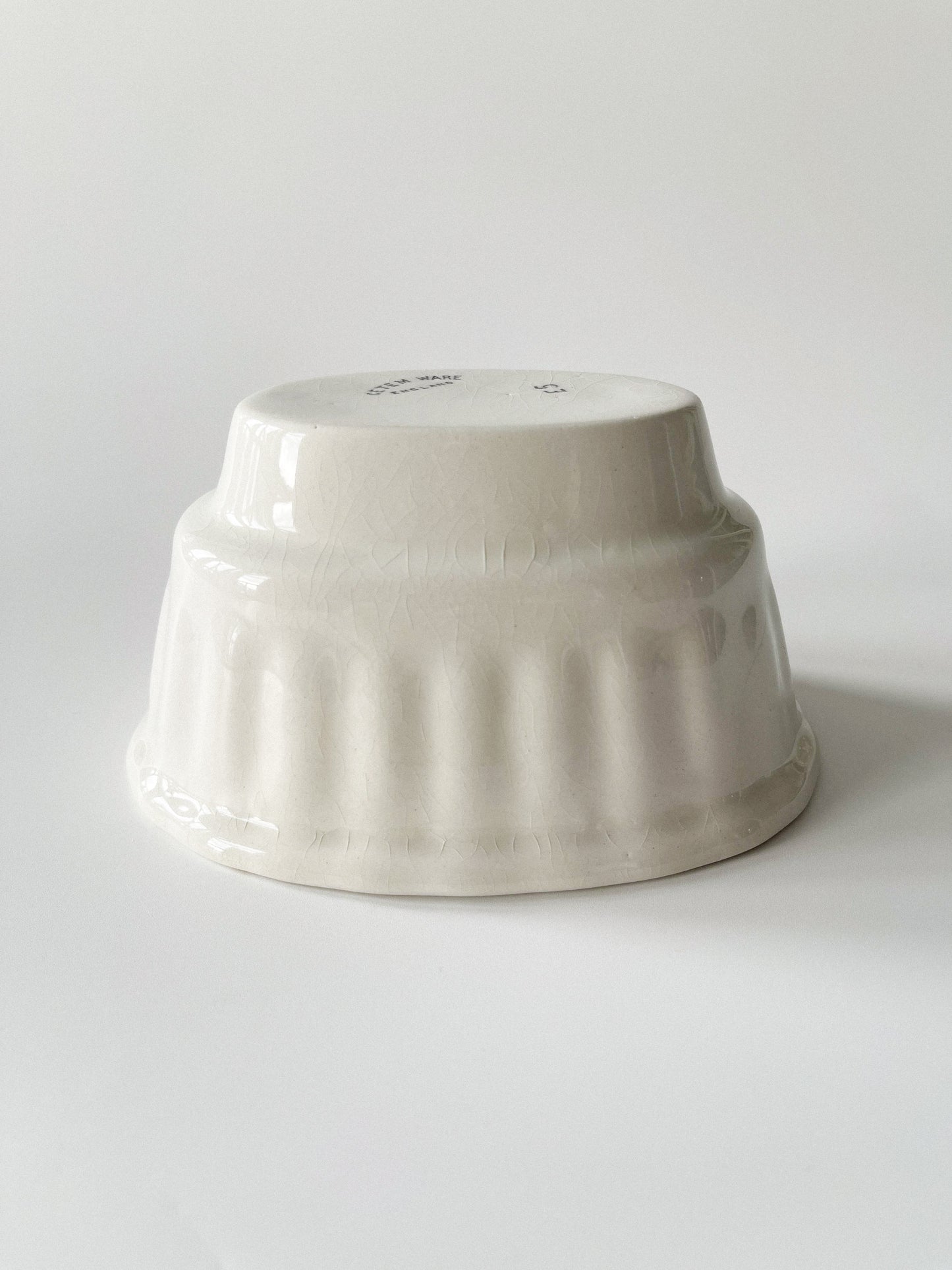 Antique Cetem Ware Seashell Jelly Mould