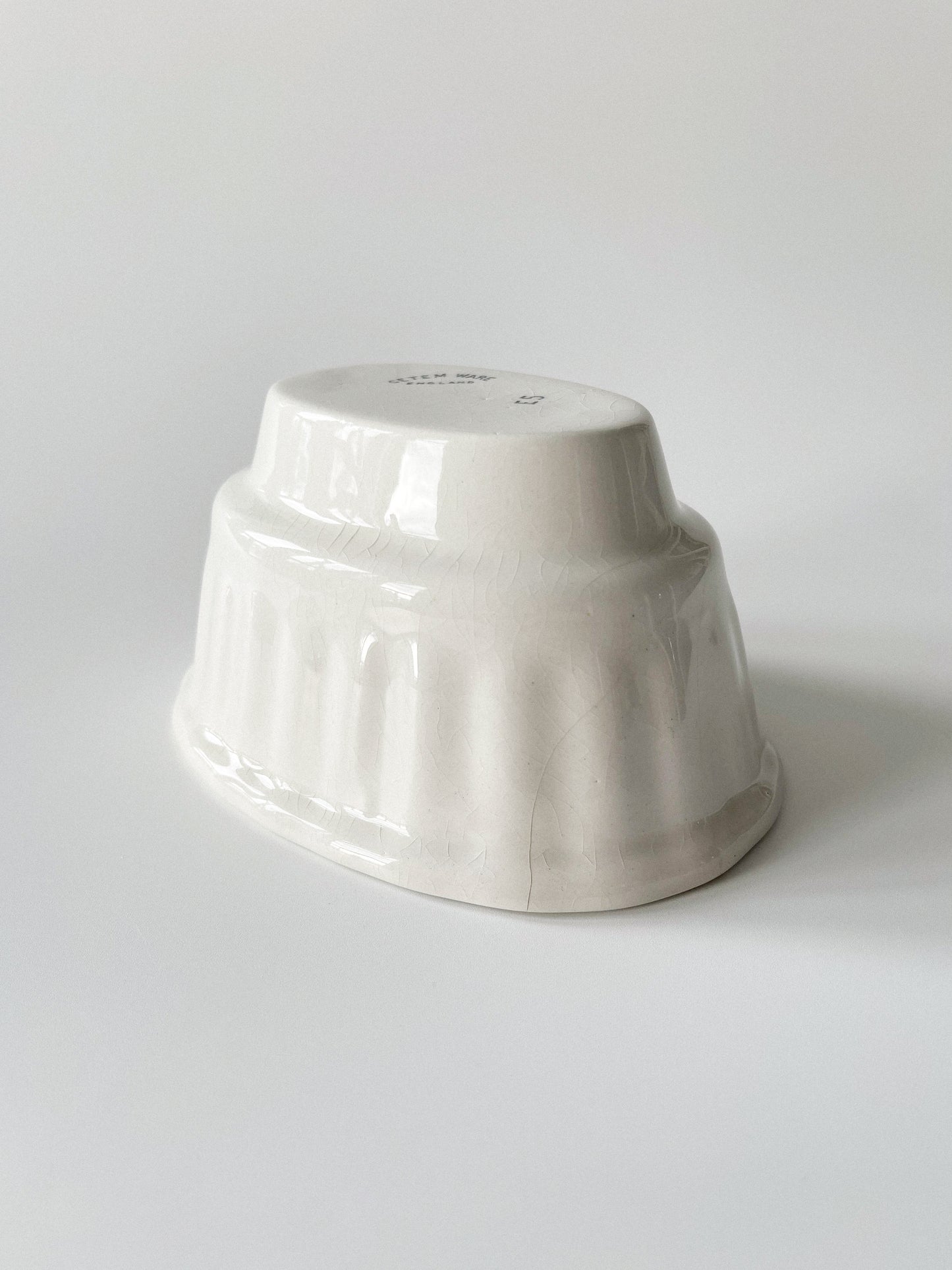 Antique Cetem Ware Seashell Jelly Mould