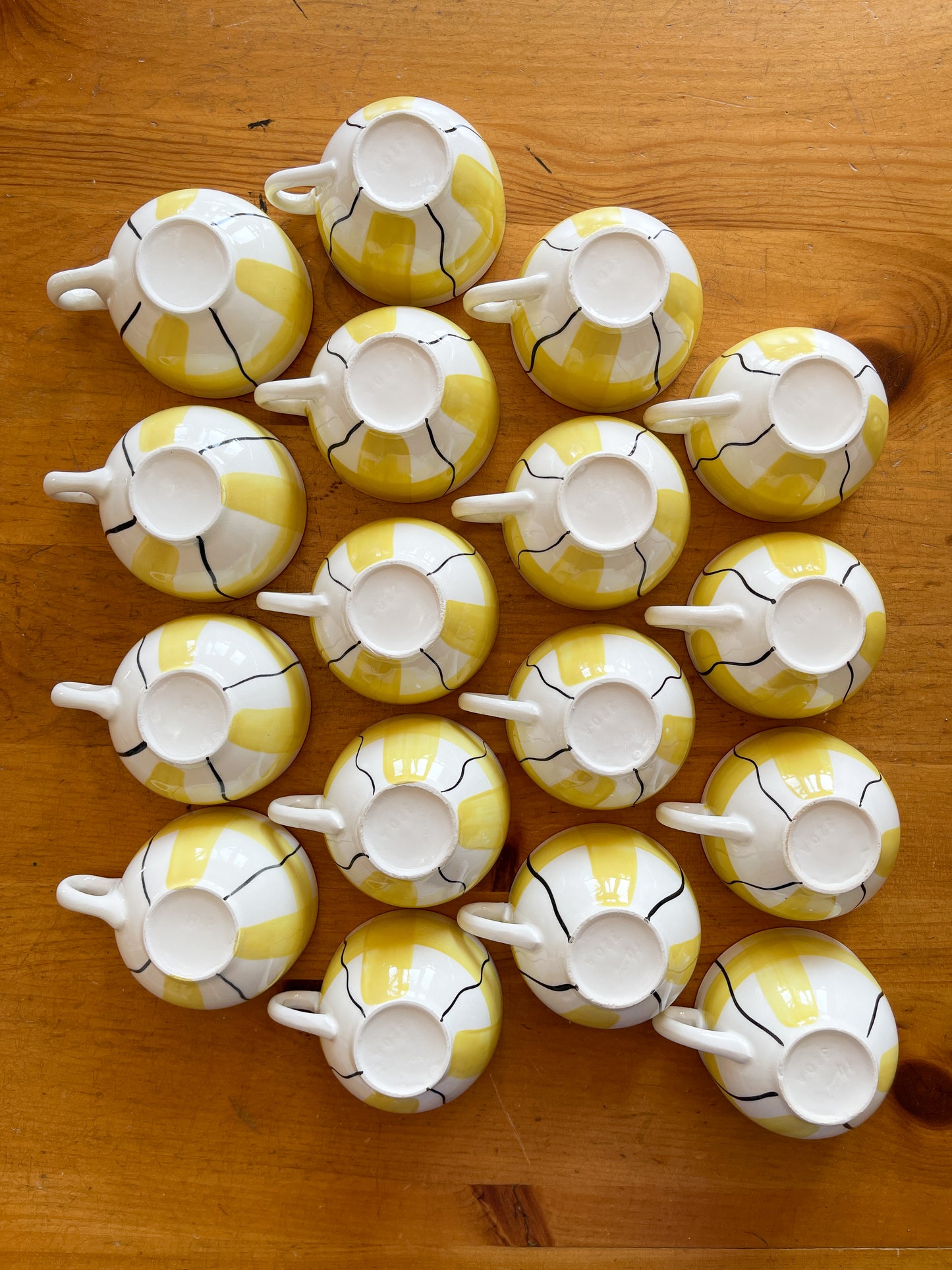 Vintage Hycroft Calico Yellow Plaid Tableware Set
