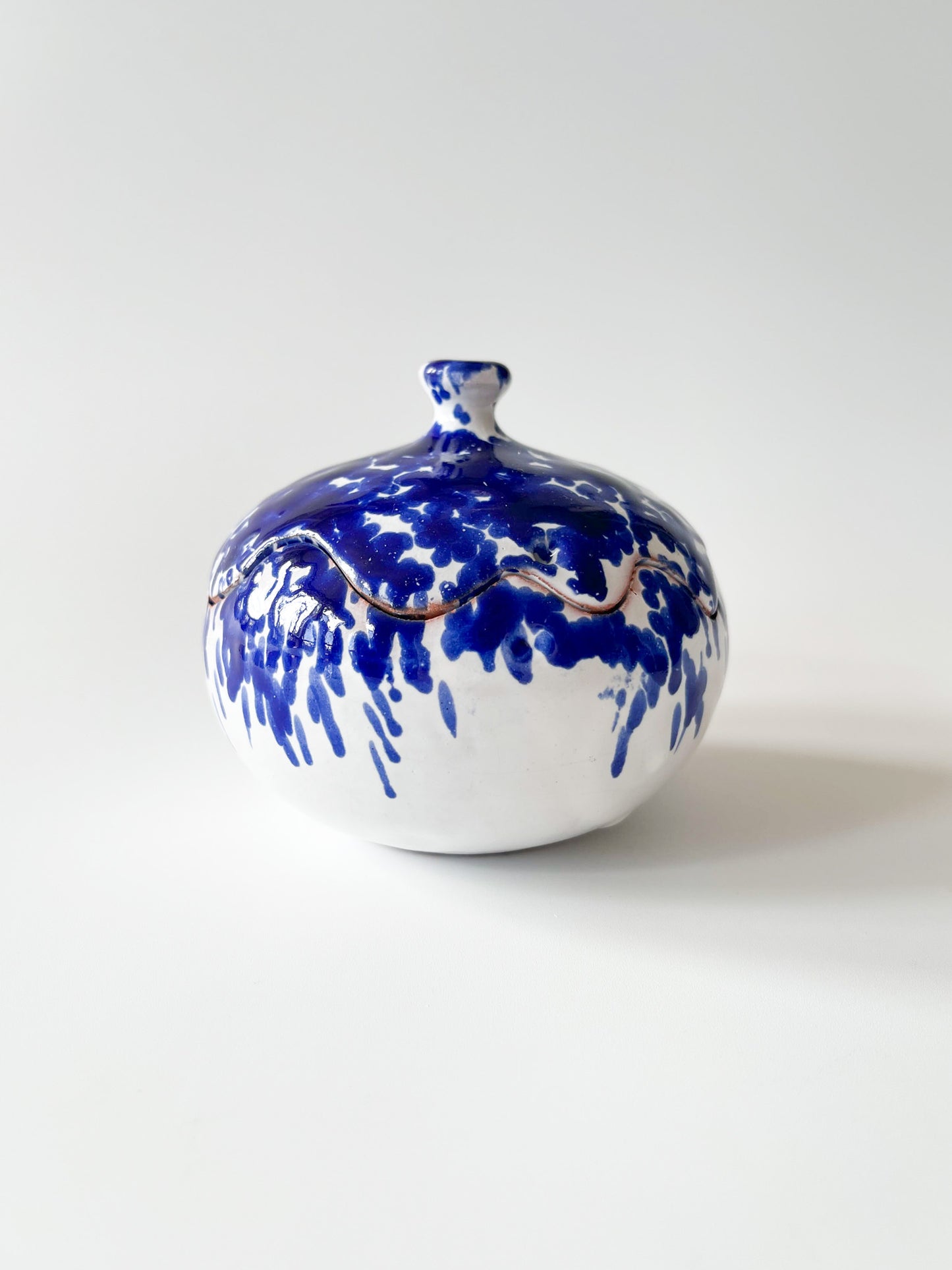 Vintage Ceramic Blue Spatter Puzzle Lid Jar