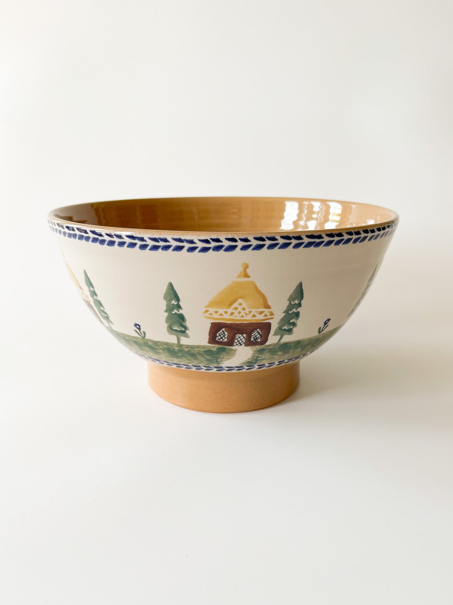 Nicholas Mosse Cottage Garden Large Footed Bowl 9.5"
