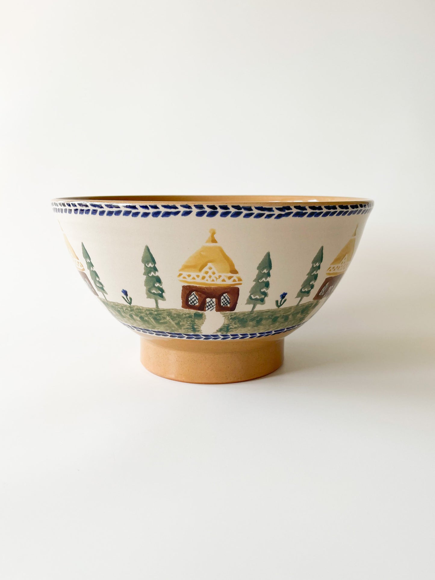 Nicholas Mosse Cottage Garden Large Footed Bowl 9.5"