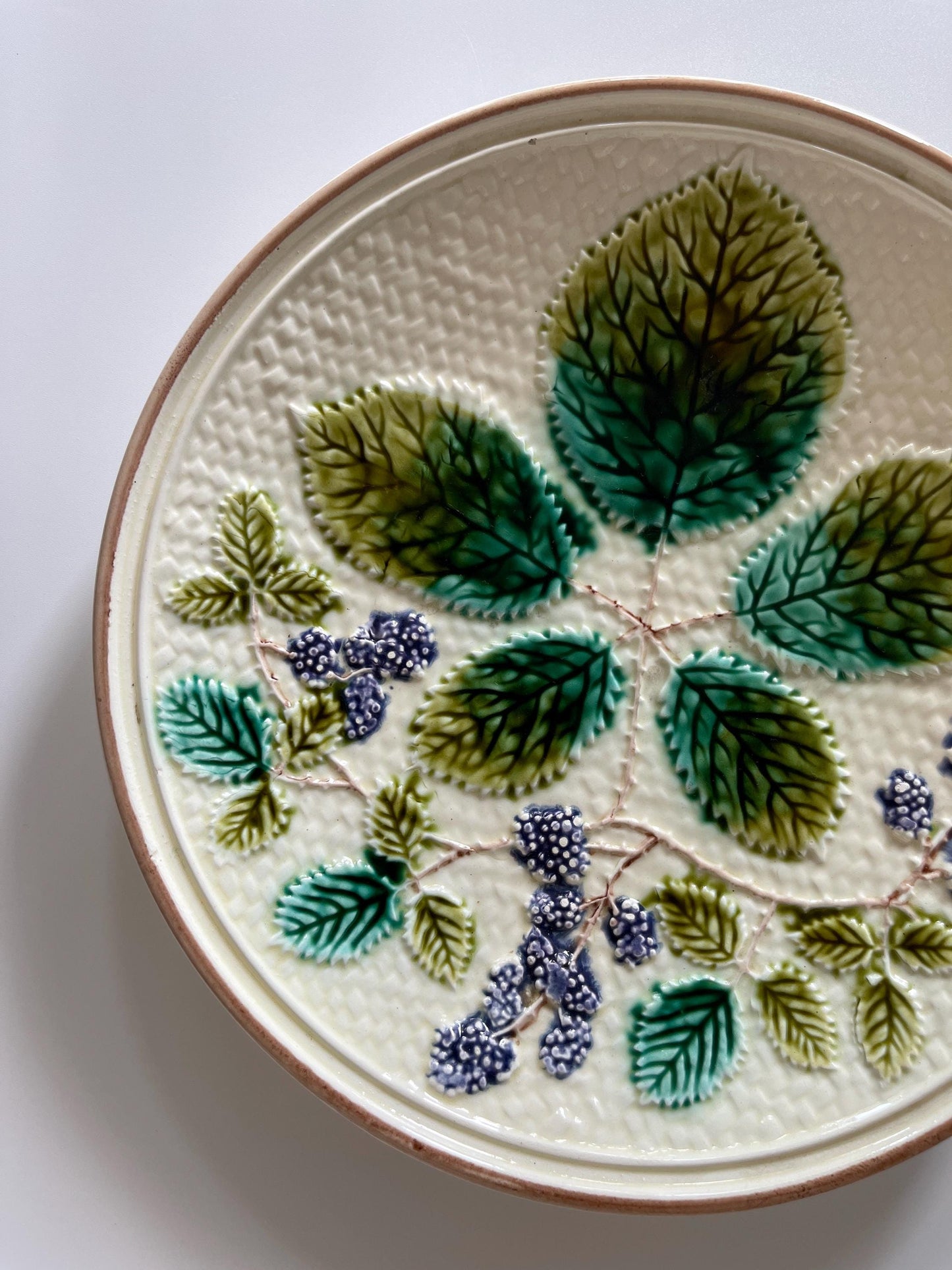 Antique Majolica Blackberry Plate